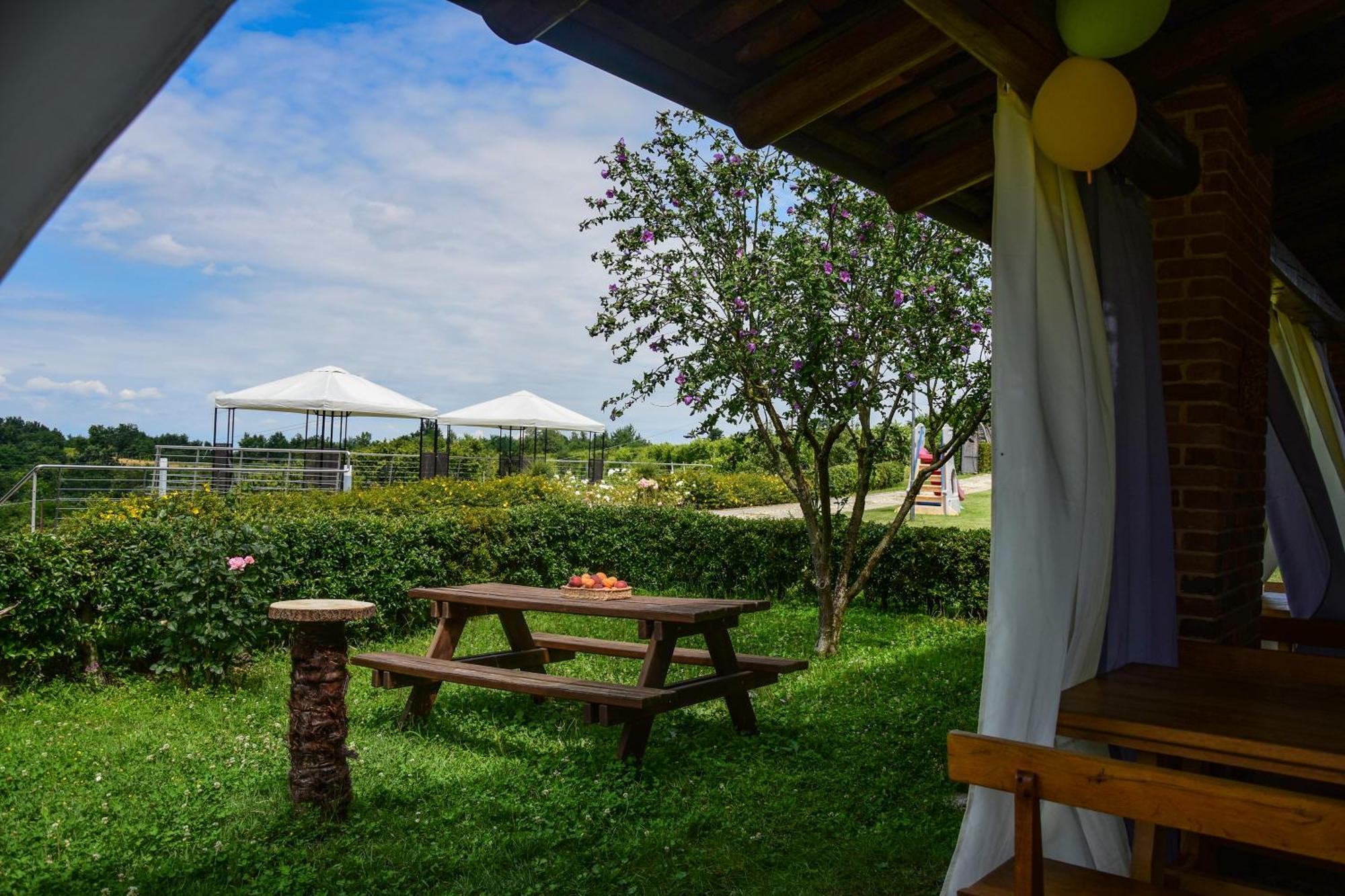 Agriturismo Cascina Ponchietta Monta Екстер'єр фото